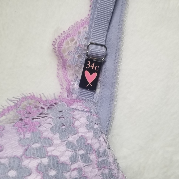 Victoria's Secret Dream Angels Push-up Bra 💜💜 - Picture 7 of 13